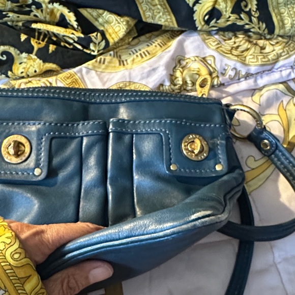 Marc Jacob’s  Blue Leather Crossbody Bag - Picture 7 of 9